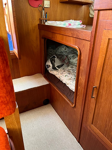 Marex 32 Friendship 7 of 20