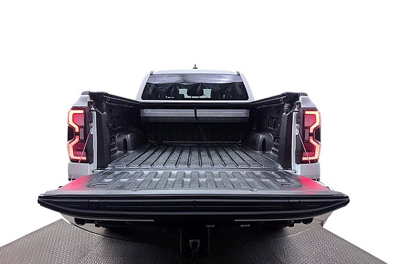 Ford Ranger Raptor 8 of 30