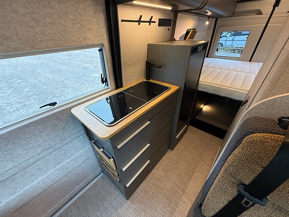 Hymer Redwood 600 Explorer 7 of 27