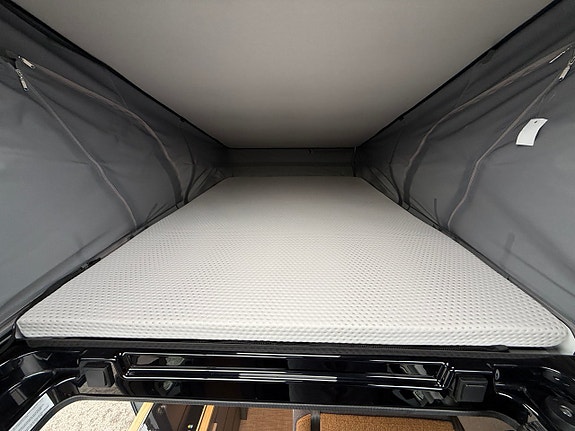 Hymer Redwood 600 Explorer 6 of 27