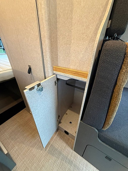 Hymer Redwood 600 Explorer 16 of 27