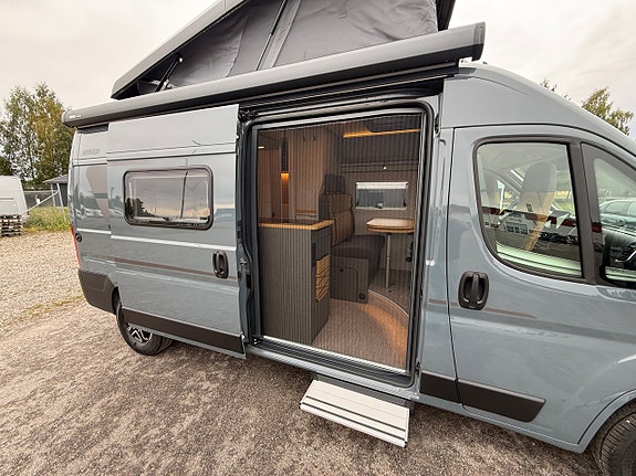 Hymer Redwood 600 Explorer 25 of 27