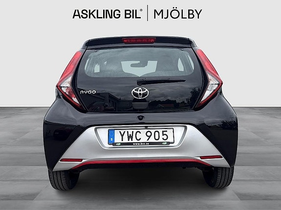 Toyota Aygo 5 of 14