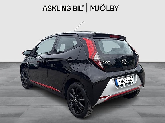 Toyota Aygo 3 of 14