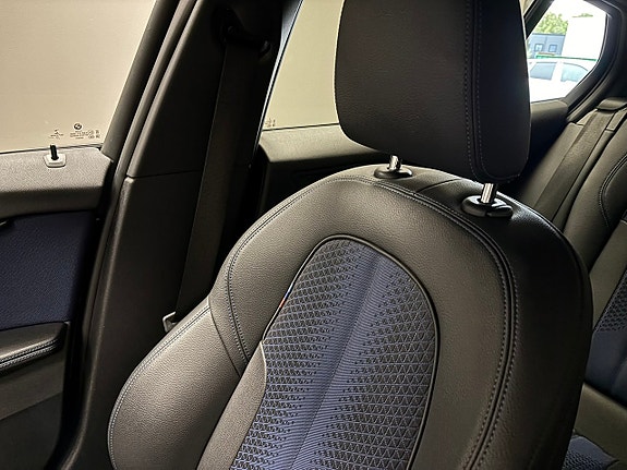 BMW 118i 21 of 23