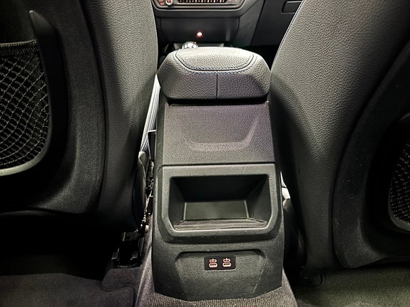 BMW 118i 11 of 23