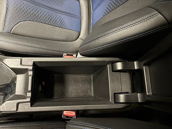 BMW 118i 23 of 23