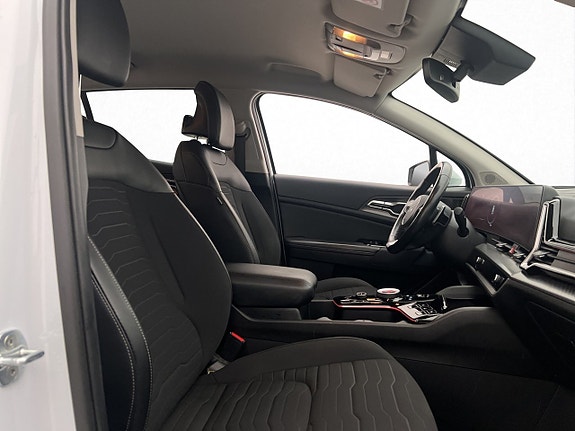 Kia Sportage 27 of 30