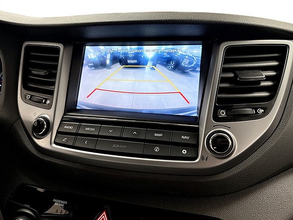 Hyundai Tucson 10 of 19