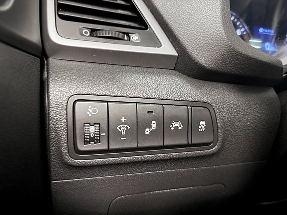 Hyundai Tucson 8 of 19