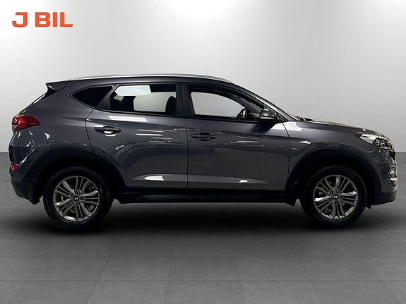 Hyundai Tucson 17 of 19