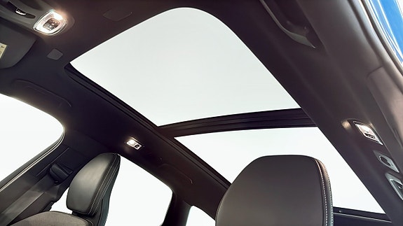 Volvo XC60 9 of 24