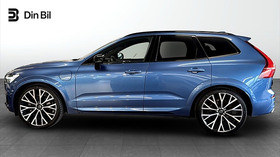 Volvo XC60 2 of 24