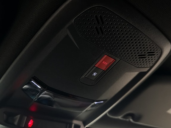 Peugeot e-208 29 of 30