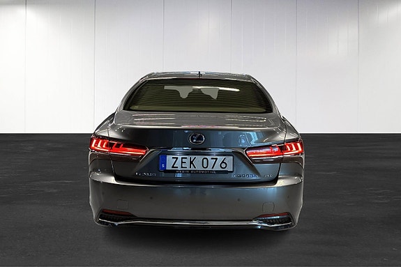 Lexus LS500h 6 of 24
