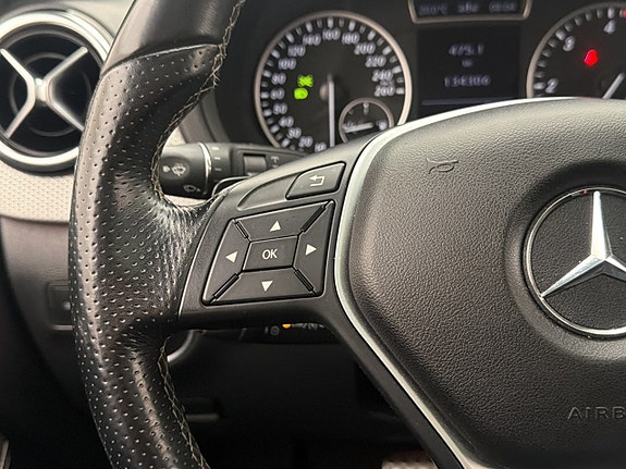 Mercedes-Benz B200 15 of 30