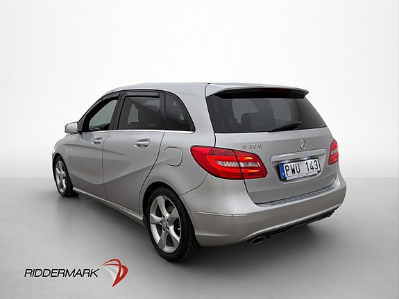 Mercedes-Benz B200 6 of 30