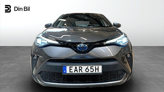 Toyota C-HR 4 of 19
