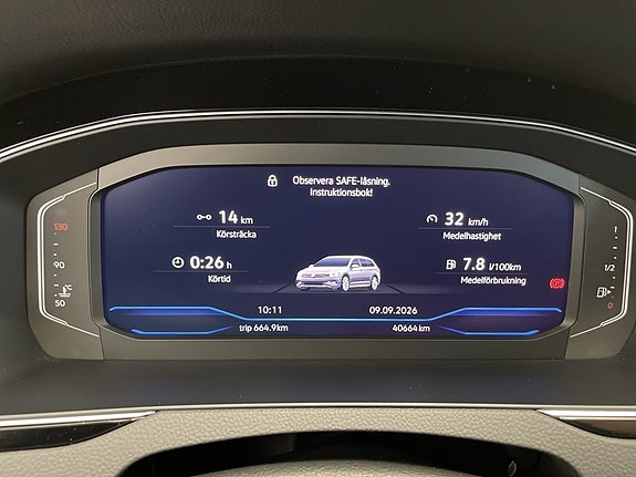 Volkswagen Passat Alltrack 15 of 22