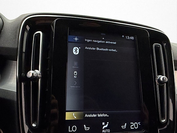 Volvo XC40 24 of 30