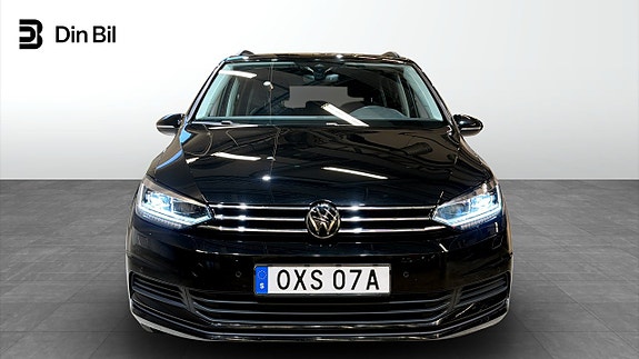 Volkswagen Touran 4 of 21