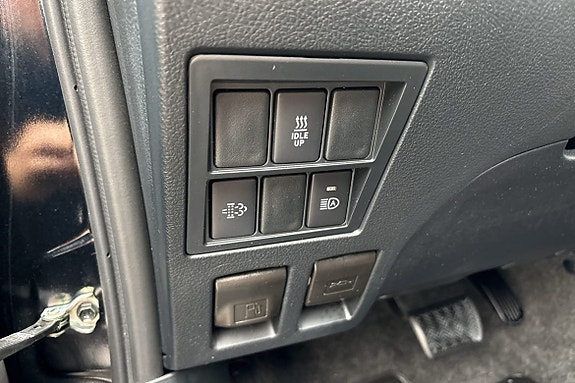 Toyota HiLux 22 of 24