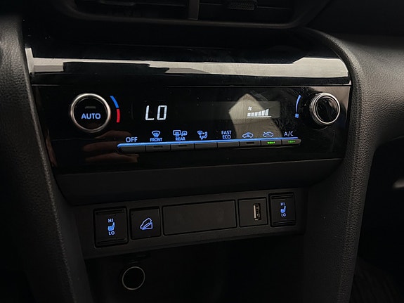 Toyota Yaris Cross 24 of 30