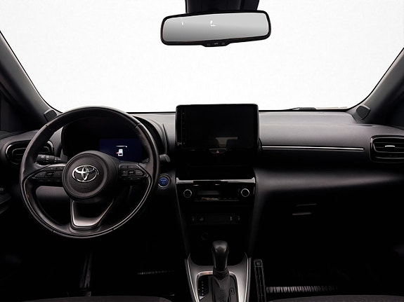 Toyota Yaris Cross 13 of 30