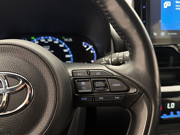 Toyota Yaris Cross 19 of 30