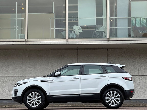 Land Rover Range Rover Evoque 2 of 12