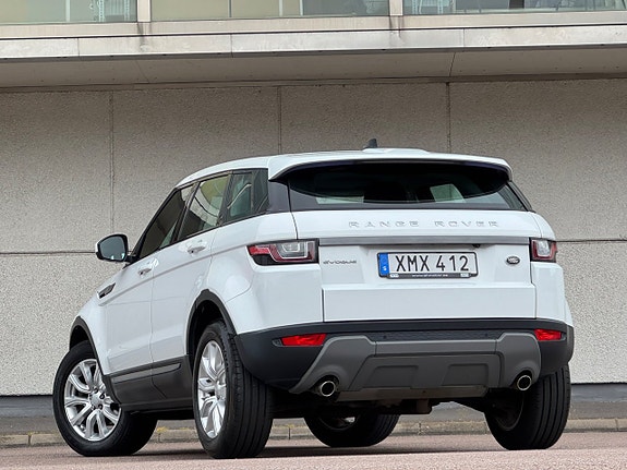 Land Rover Range Rover Evoque 3 of 12