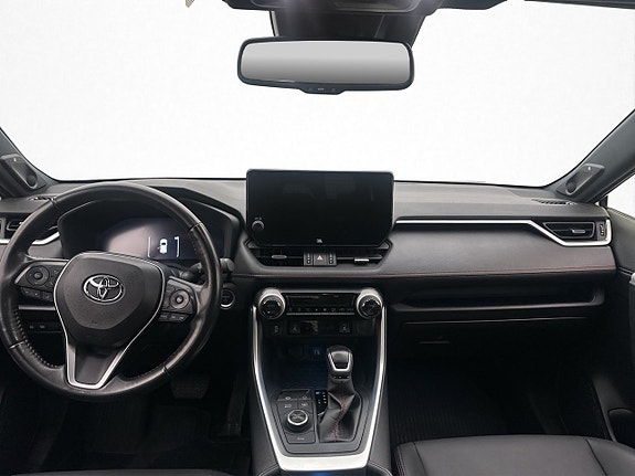 Toyota RAV4 15 of 30