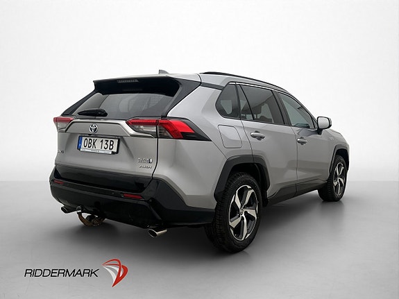 Toyota RAV4 8 of 30