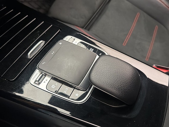 Mercedes-Benz A250 25 of 30