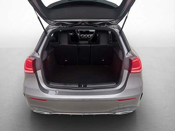 Mercedes-Benz A250 10 of 30