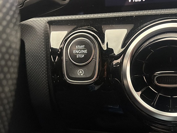Mercedes-Benz A250 27 of 30