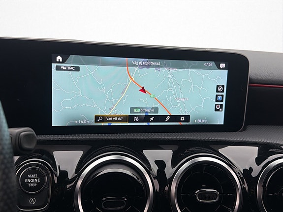 Mercedes-Benz A250 16 of 30