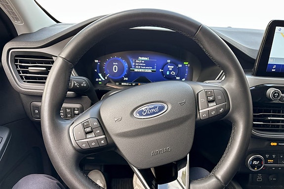 Ford Kuga 7 of 9