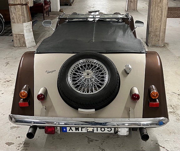 Morgan Plus 8 5 of 6