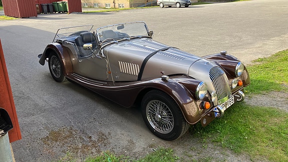 Morgan Plus 8 2 of 4
