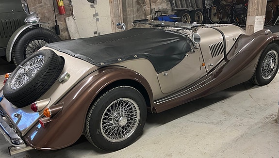 Morgan Plus 8 4 of 4