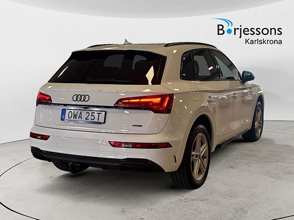 Audi Q5 3 of 12