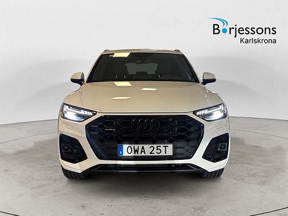 Audi Q5 5 of 12