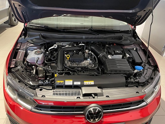 Volkswagen Polo 17 of 19