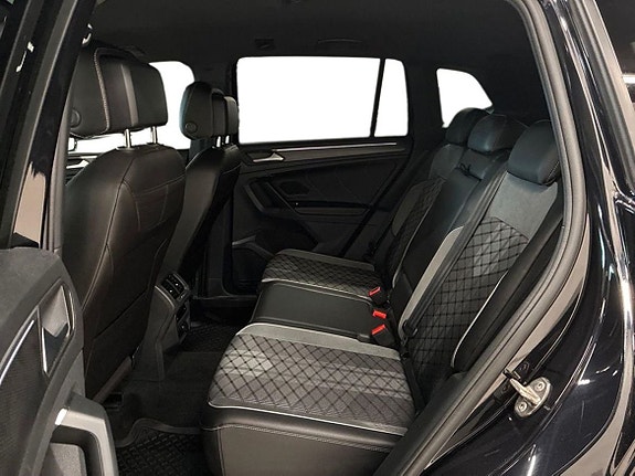 Volkswagen Tiguan 22 of 25