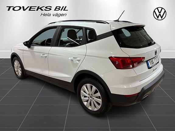 Seat Arona 7 of 23
