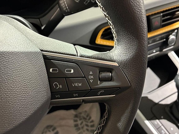 Seat Arona 22 of 23