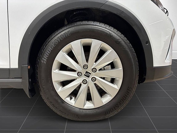 Seat Arona 14 of 23