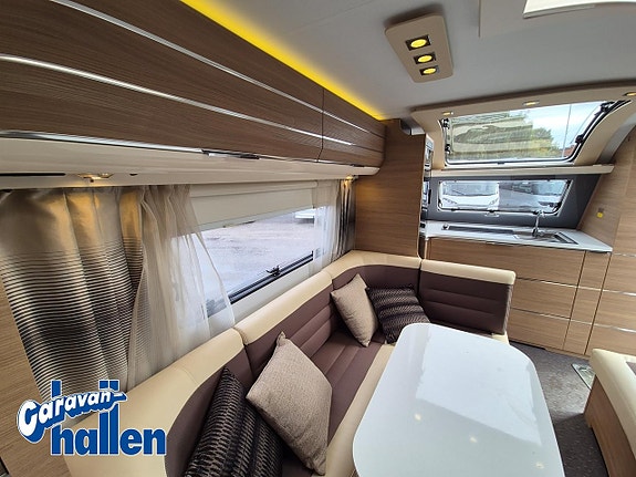 Adria Adora 613 HT ( AC-bodel/ Mover) 27 of 27
