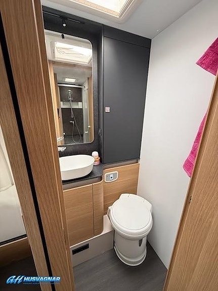 Adria Coral 670 DC*AC* 12 of 14